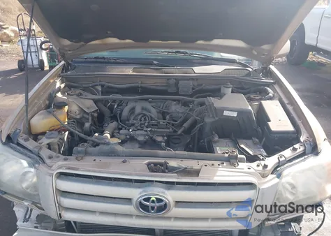 2005 Toyota Highlander V6 z USA, uszkodzony, nr VIN JTEDP21AX50077249